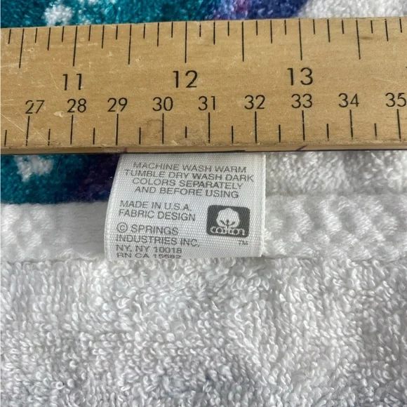 Vintage new condition Spring bath abstract 90s Geometric Pattern hand Towels x 2 - Picture 5 of 7